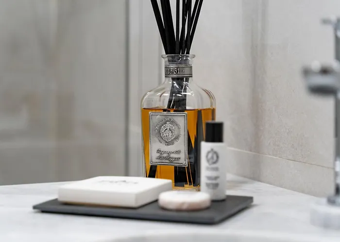 Flom Boutique Hotel